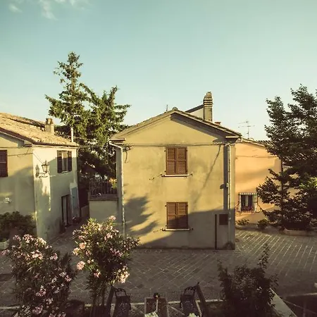 La Finestra Sul Cortile Отель типа 