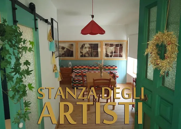 La Finestra Sul Cortile Bed & Breakfast 3*