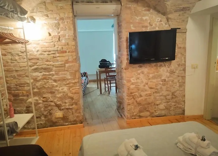 La Finestra Sul Cortile 3*