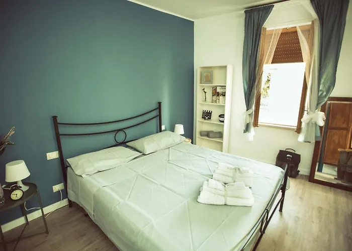 La Finestra Sul Cortile Bed & Breakfast Atri