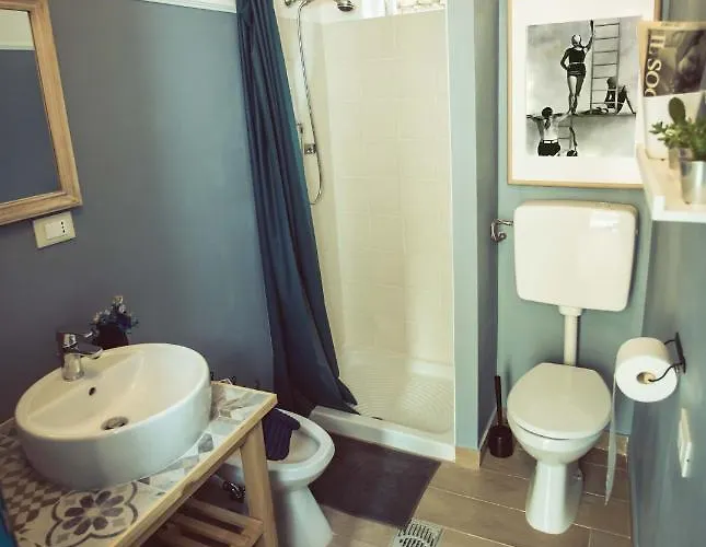 La Finestra Sul Cortile Bed & Breakfast Atri